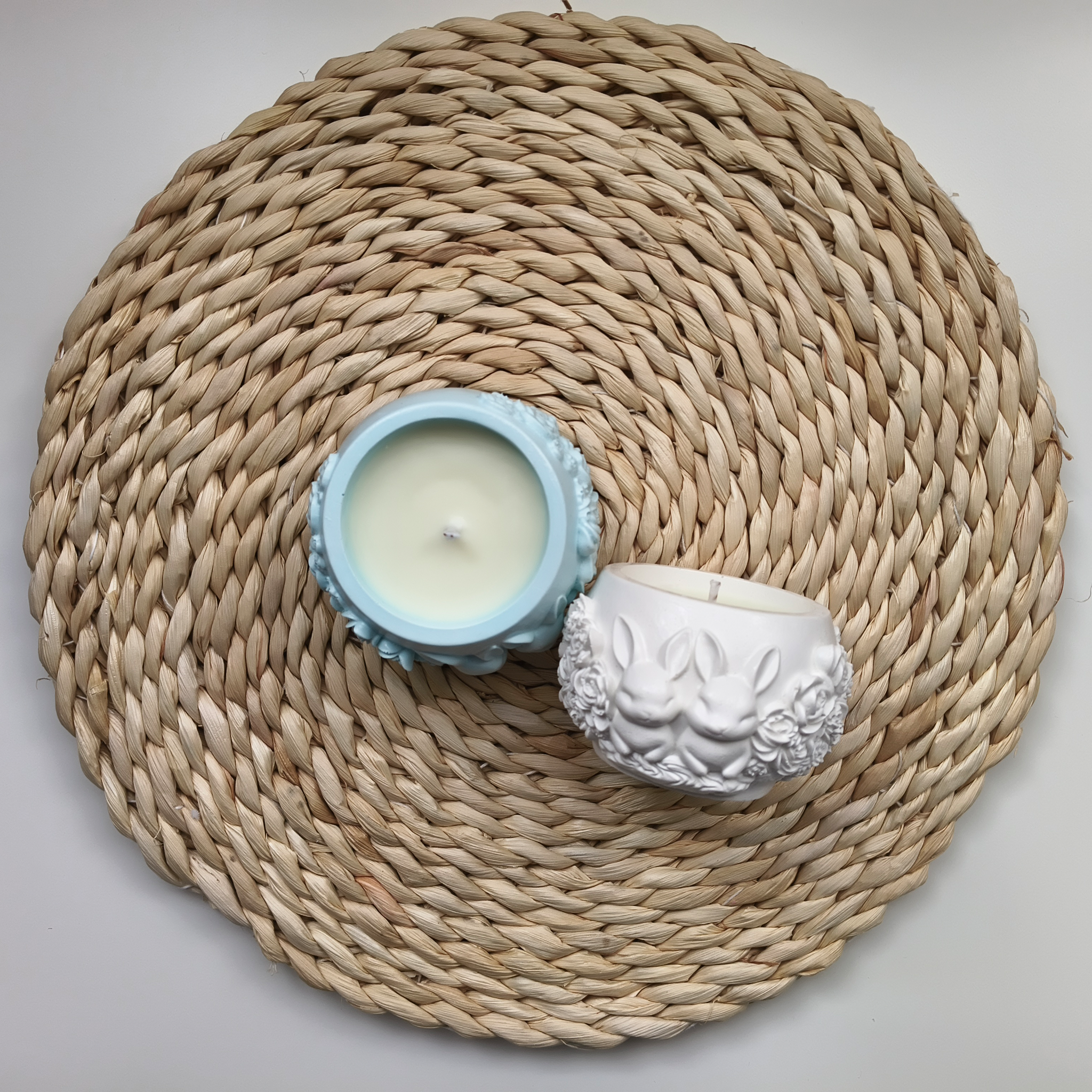 Conejitos - Jazmín y Frutos Rojos